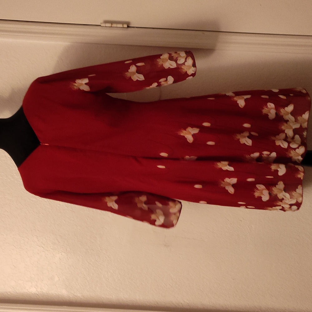 Dress - Picture 2 of 8